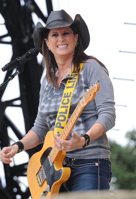Terry clark singer - 08/10/2001. Country singer Terri Clark lost her license to drive for a year and got six months probation yesterday (Aug. 9) after pleading guilty to reckless driving in Nashville. The probation ...